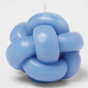 Room Essentials Blue Knot Pop Art Home Decor Candle New 24.2 oz